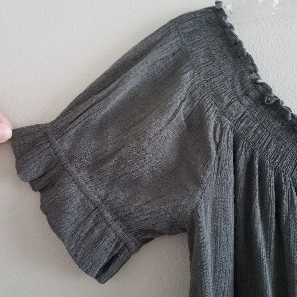 NWT Susina Smocked Off Shoulder Blouse Petite L - Picture 5 of 8